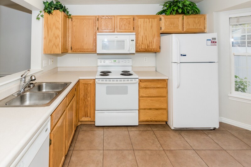 Primary Photo - 1057 S 810 E