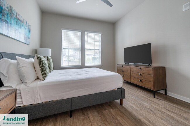 Building Photo - 4902 Cosmos Cir