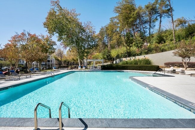 Foto del edificio - Edgewater at Sandy Springs