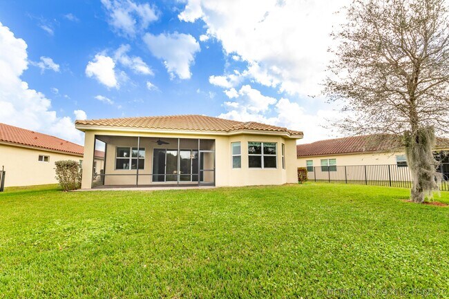 Building Photo - 2805 Bellarosa Circle