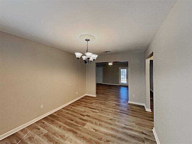 Building Photo - 3230 Chaparral Way
