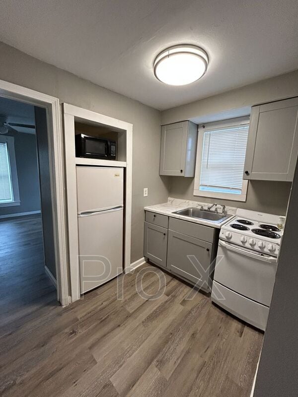 Foto del edificio - 1409 S Broadway St