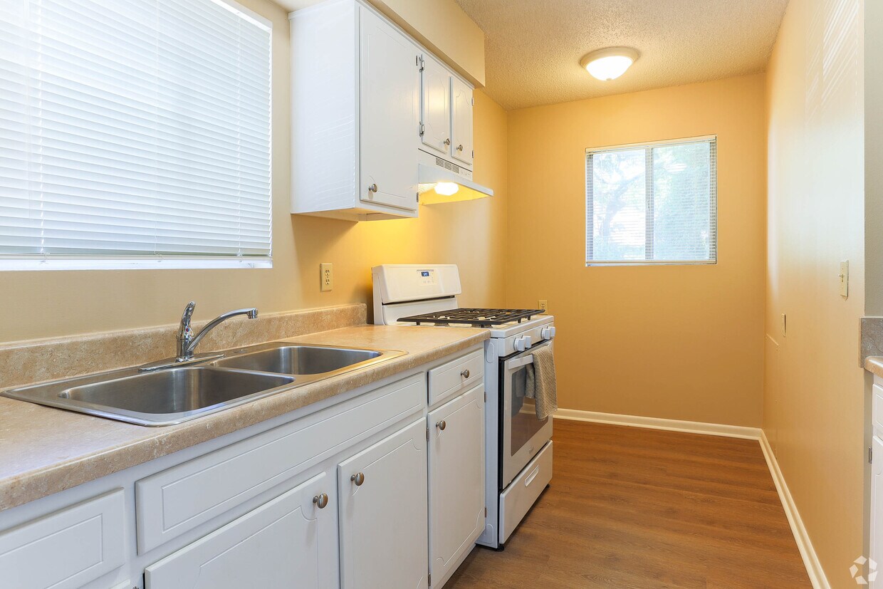 Foto del edificio - Wakeley Pointe Apartments