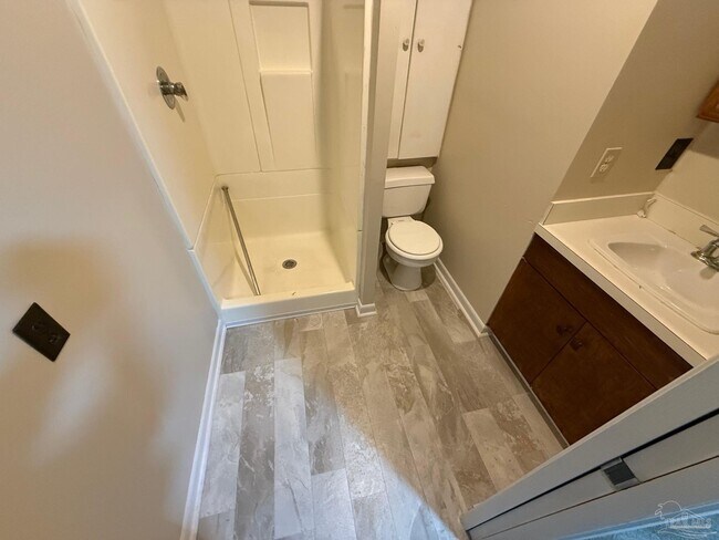 Foto del edificio - 115 Carolyn Way