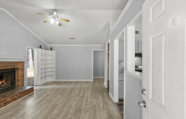 Building Photo - 991 Brandon Hill Way