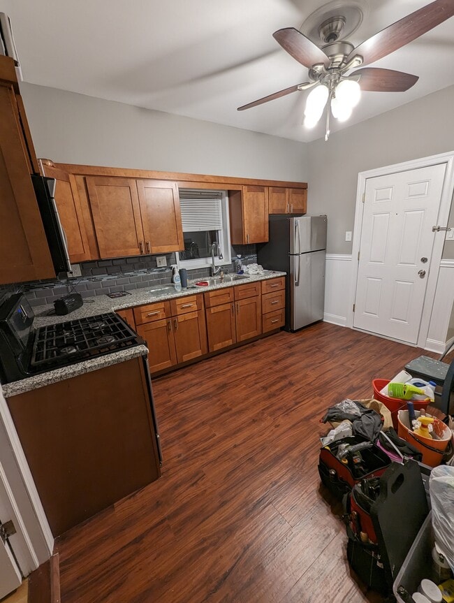 Kitchen - 277 North St