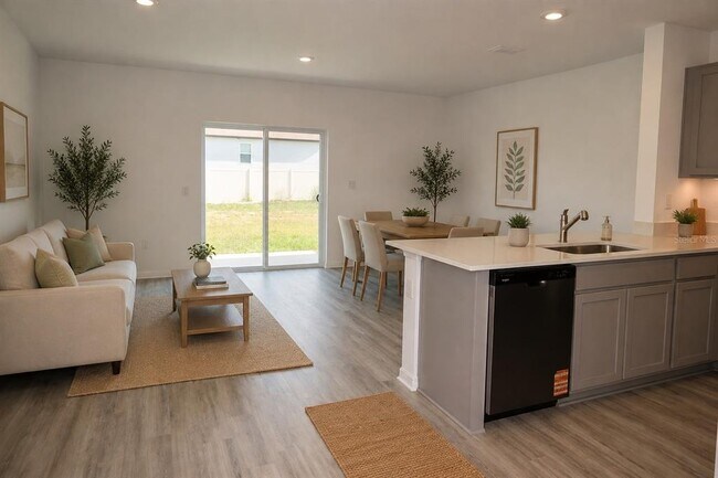 Building Photo - 1335 Tallowwood Ln