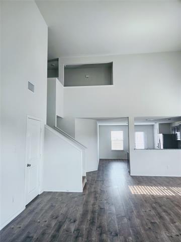 Foto del edificio - 1815 Crimson Ave