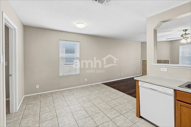 Building Photo - 8438 Silver Brush