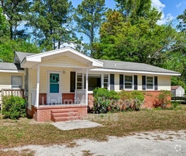 Building Photo - 133 Hinton Ave