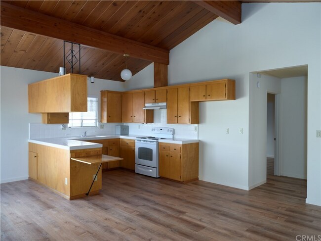 Building Photo - 2244 Bayview Heights Dr