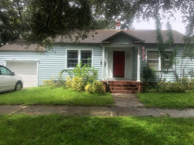 Foto del edificio - 124 James Ave