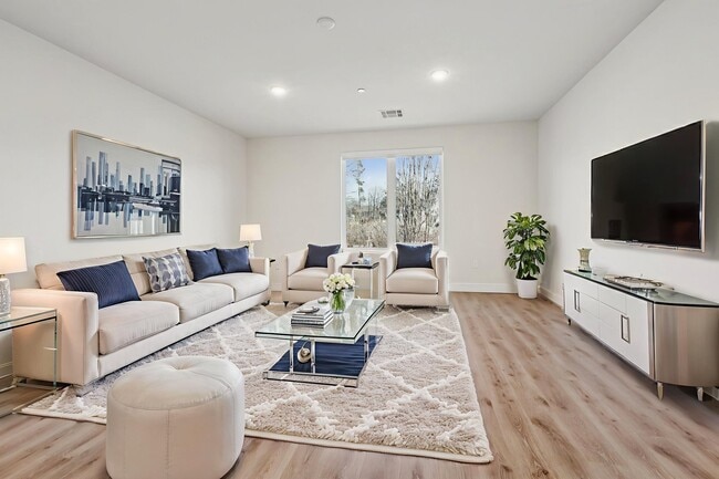 Building Photo - Waldwick Station