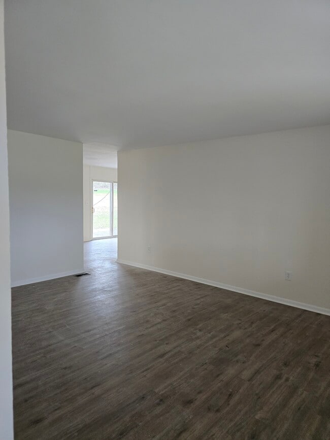 Photo - 4619 Belcourt Dr House