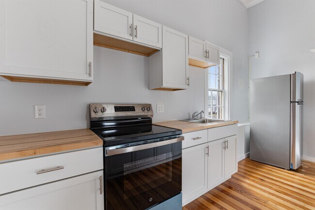 Foto del edificio - 109 Pleasant St