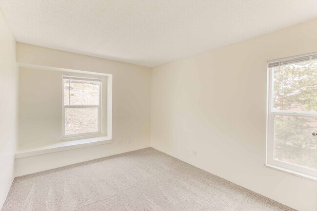 Interior Photo - Americana Lakewood Apartments