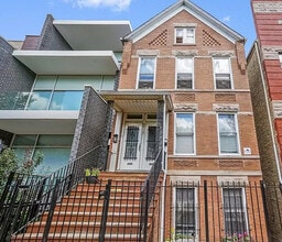 Building Photo - 1539 N Bosworth Ave