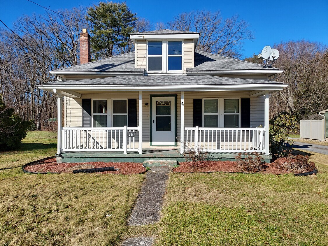 Foto principal - 381 Furnace Rd