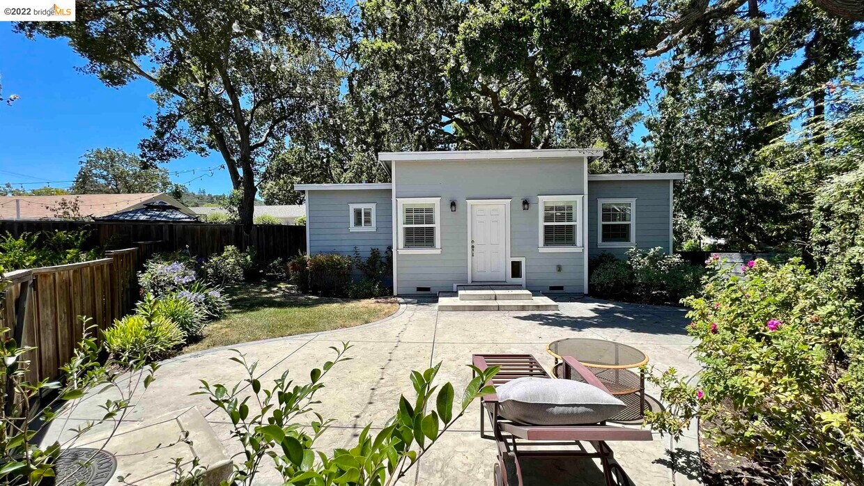Foto principal - 3484 Moraga Blvd