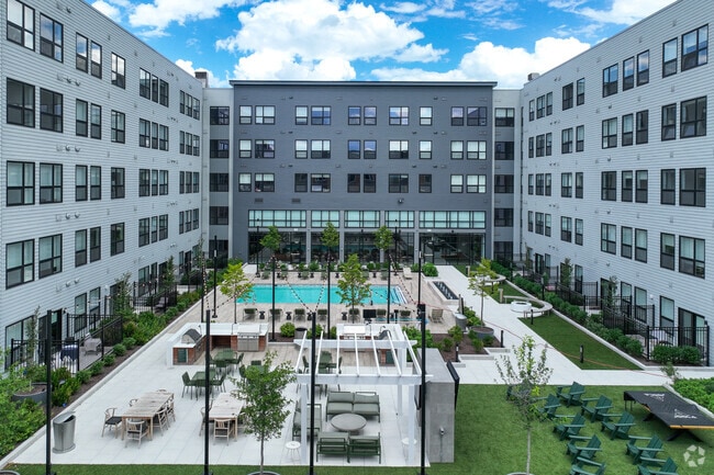Courtyard - Jade