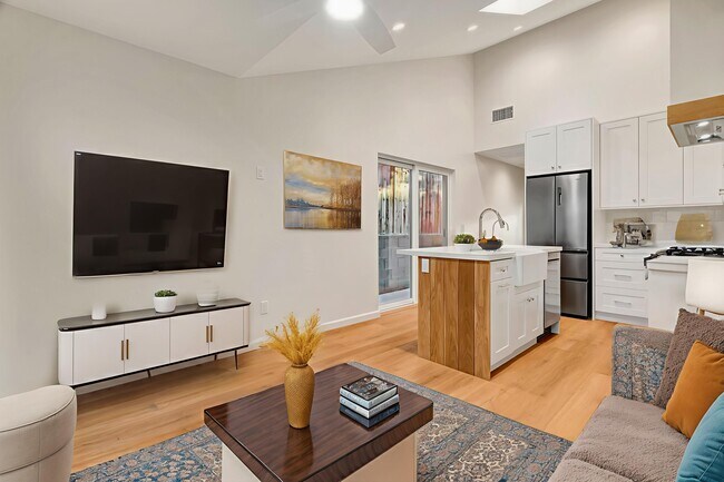 Foto del edificio - 1288 Uppingham Dr