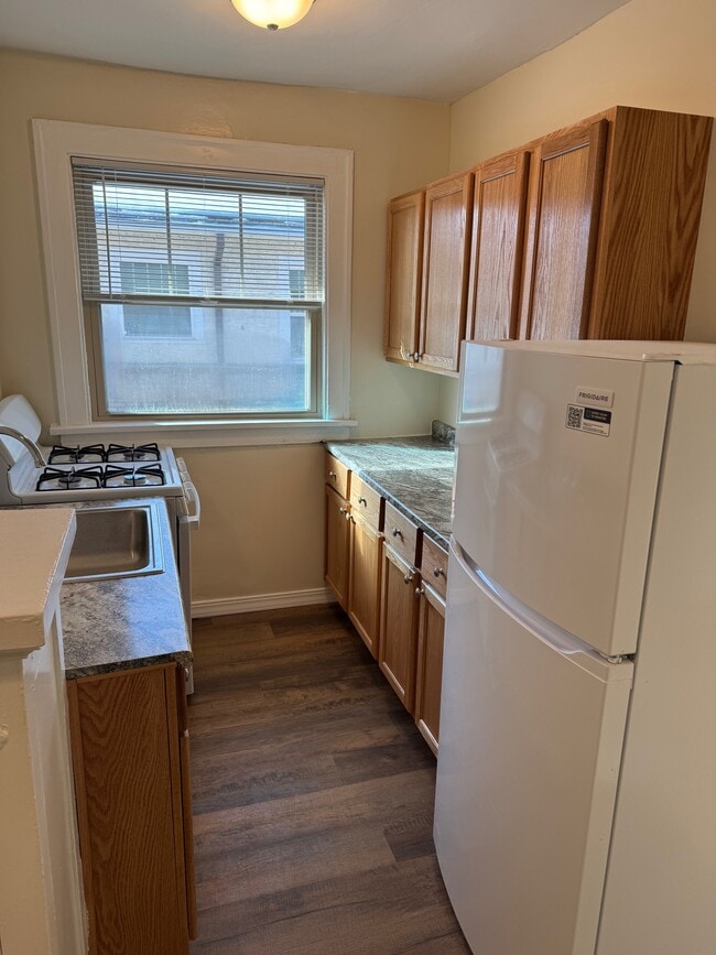 Foto del edificio - 1720 Ashland Ave