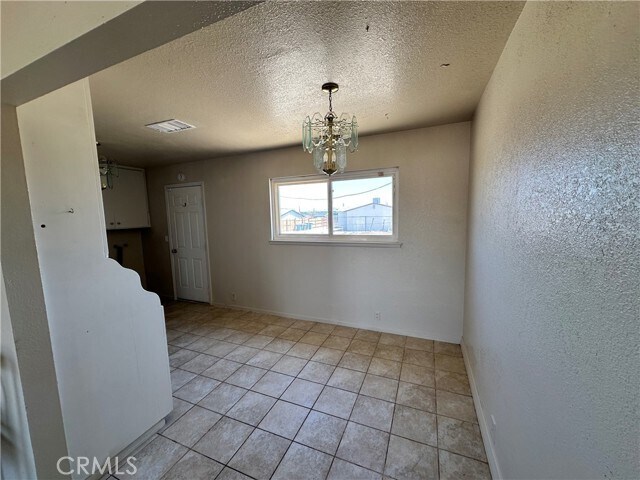 Building Photo - 661 Arbor Way