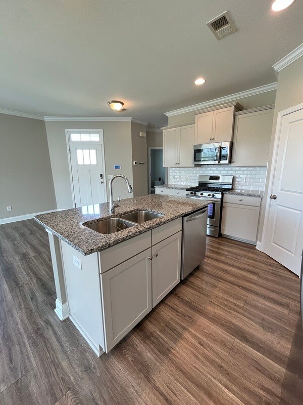 Foto del edificio - 4959 Harris Woods Blvd