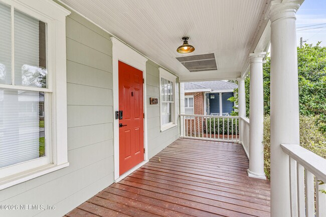 Foto del edificio - 4531 Attleboro St