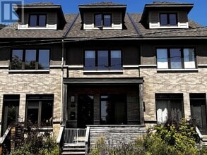 Building Photo - 477 Sunnyside Ave