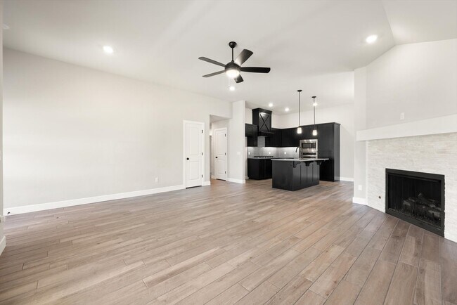 Building Photo - 13933 Klinsman Rd