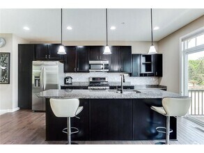 Building Photo - 8934 SW Village Loop
