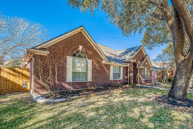 Foto del edificio - 2710 W Oaks Cir E