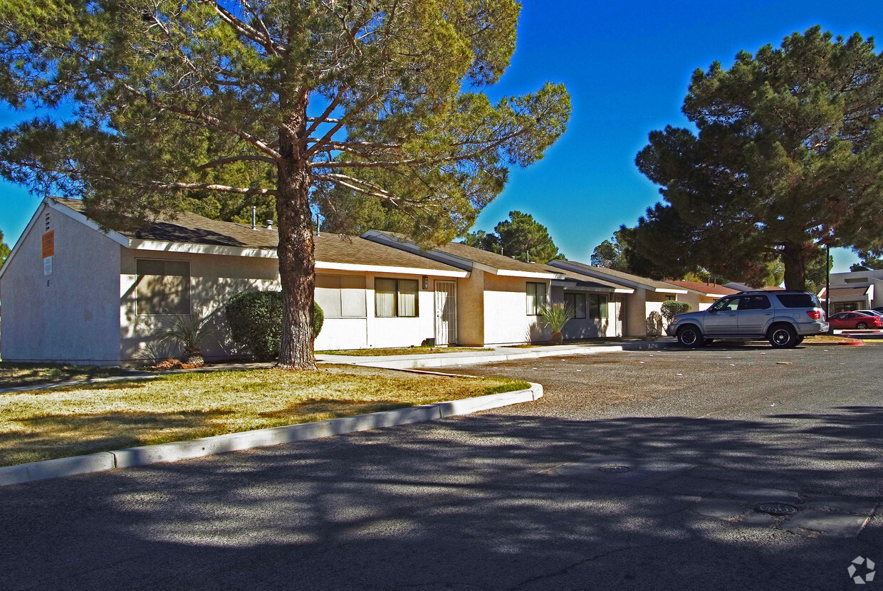 Jones Gardens Apartments - Las Vegas, NV | Apartments.com