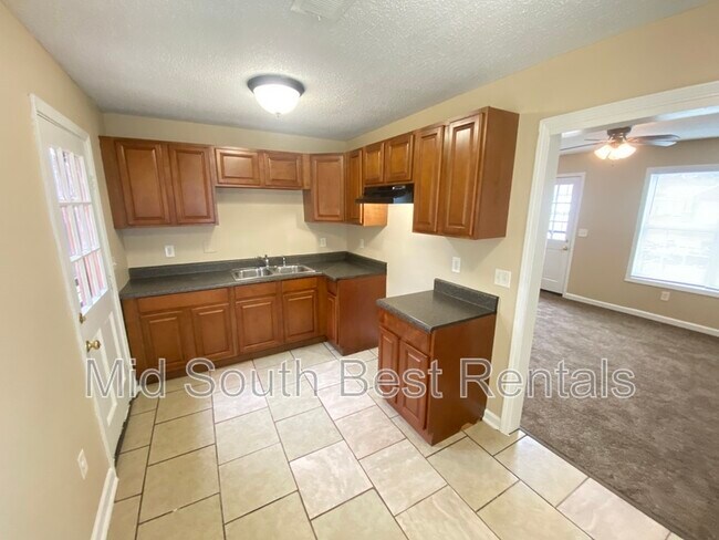 Foto del edificio - 4804 Allrand Rd