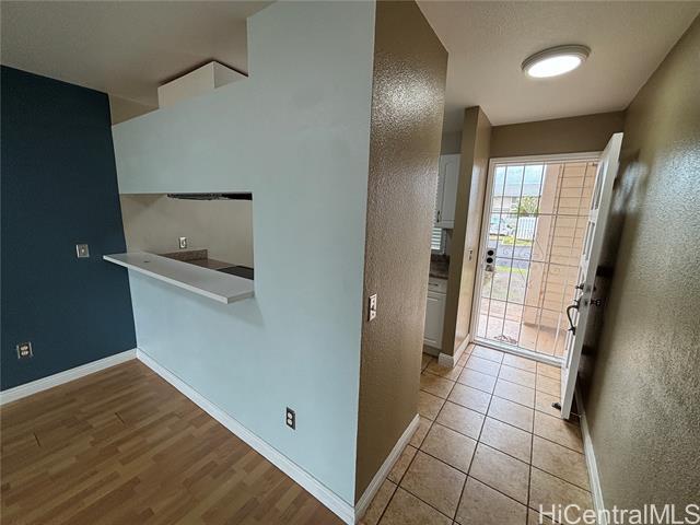 Building Photo - 94-616-616 Lumiaina St