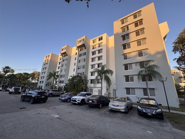 Building Photo - 9143 SW 77th Ave