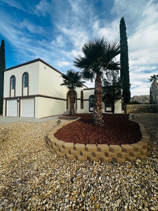 Foto del edificio - 704 Espolon Dr