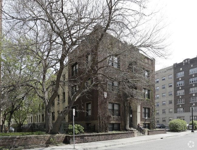Building Photo - Secombe Apartments