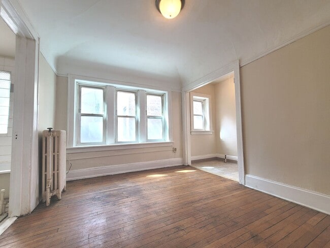 Interior Photo - 1315 Cass