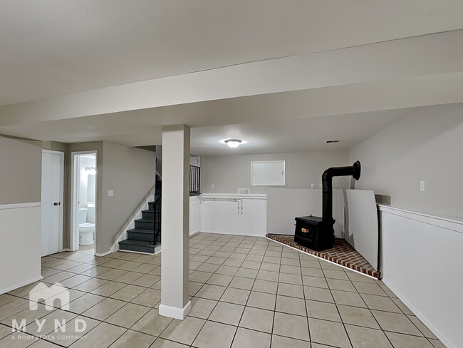 Building Photo - 2776 Halifax Ct