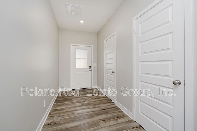 Foto del edificio - 11431 Hartwell St