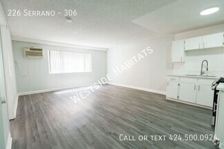 Building Photo - 226 Serrano Ave