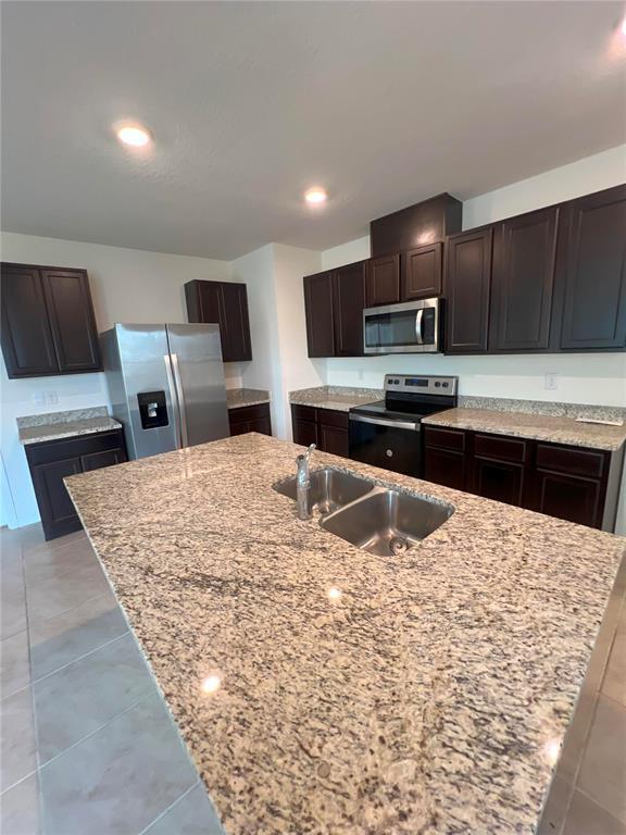 Foto del edificio - 3556 Sungrove Cir