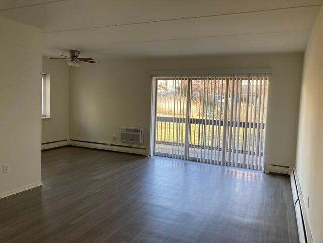 Interior Photo - Hollow Run Apartments