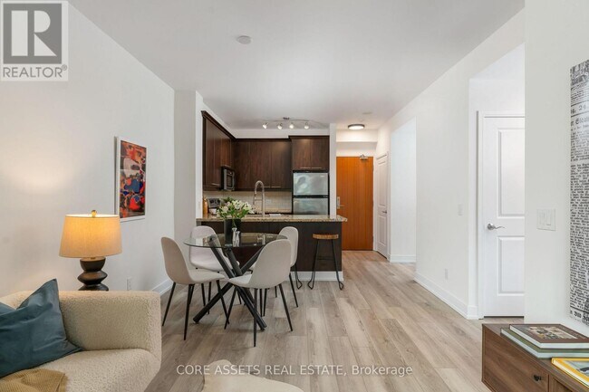 Photo du bâtiment - 88-1088 Broadway Ave