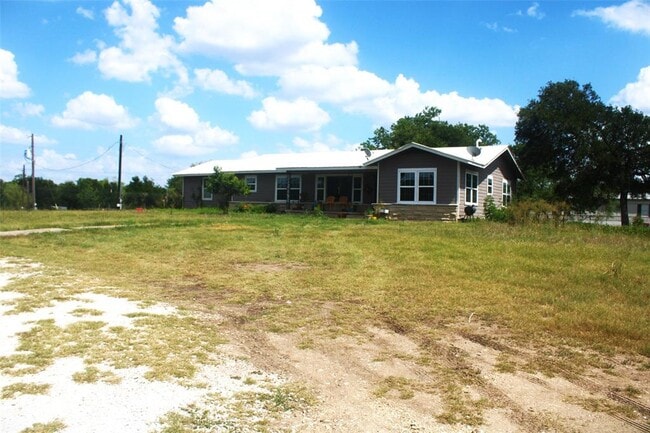 Building Photo - 2809 TX-21