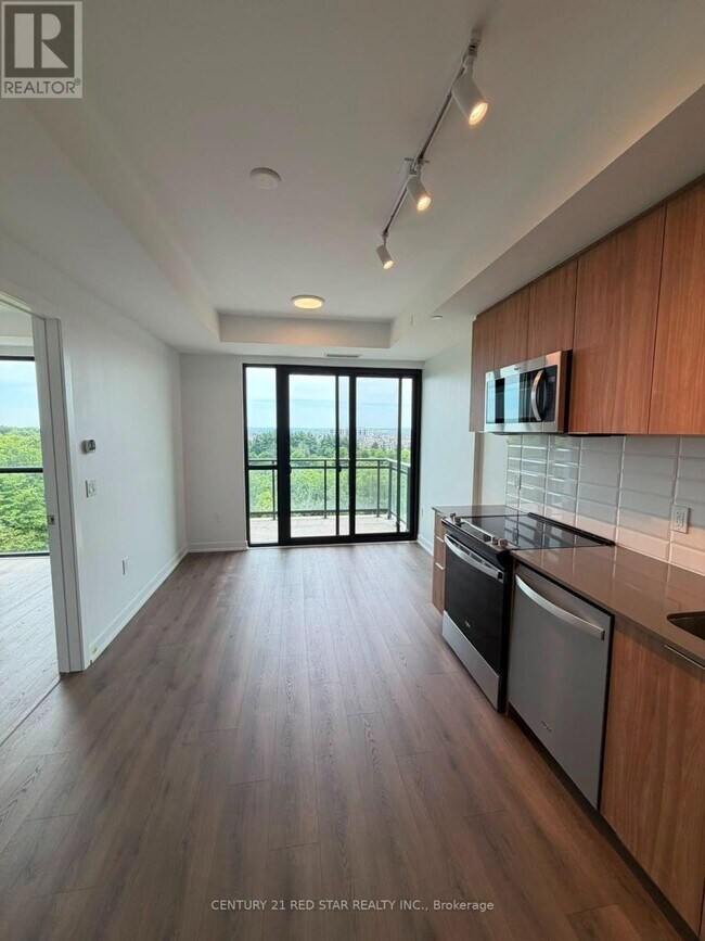 Photo du bâtiment - 740 Whitlock Ave