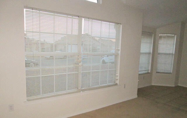 Foto del edificio - 14569 Desierto Lindo Ave