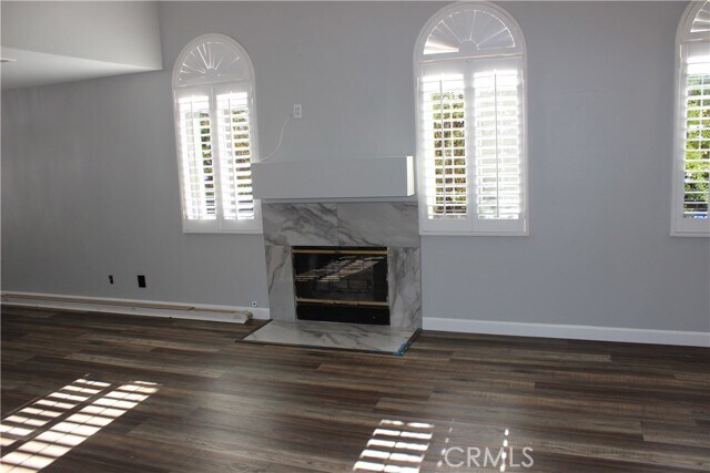 Foto del edificio - 9165 Noble Ave